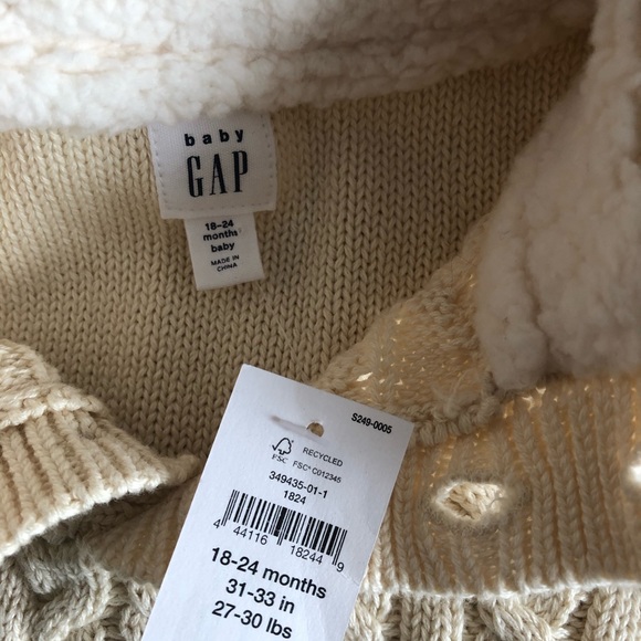 Baby Gap one piece - Picture 7 of 7